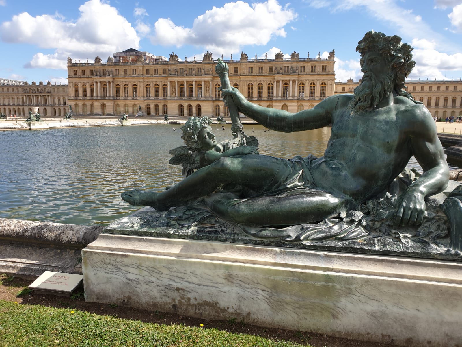 Private-guided-Versailles-Rear-View-statue