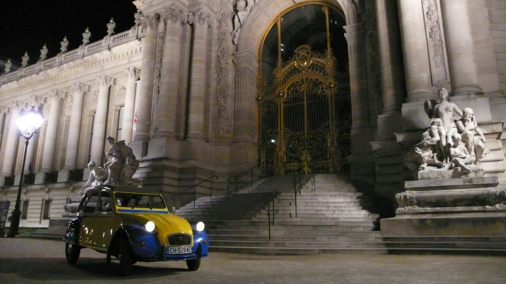 2CV Paris Tour : Visit Paris by 2CV! The Petit Palais