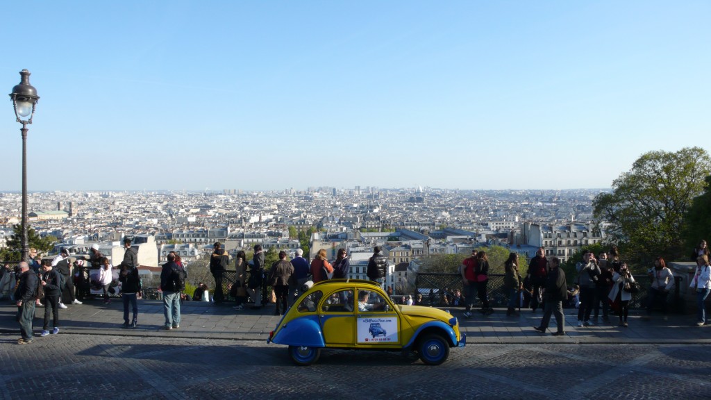 2CV Paris Tour : Visit Paris by 2CV! View from Montmartre