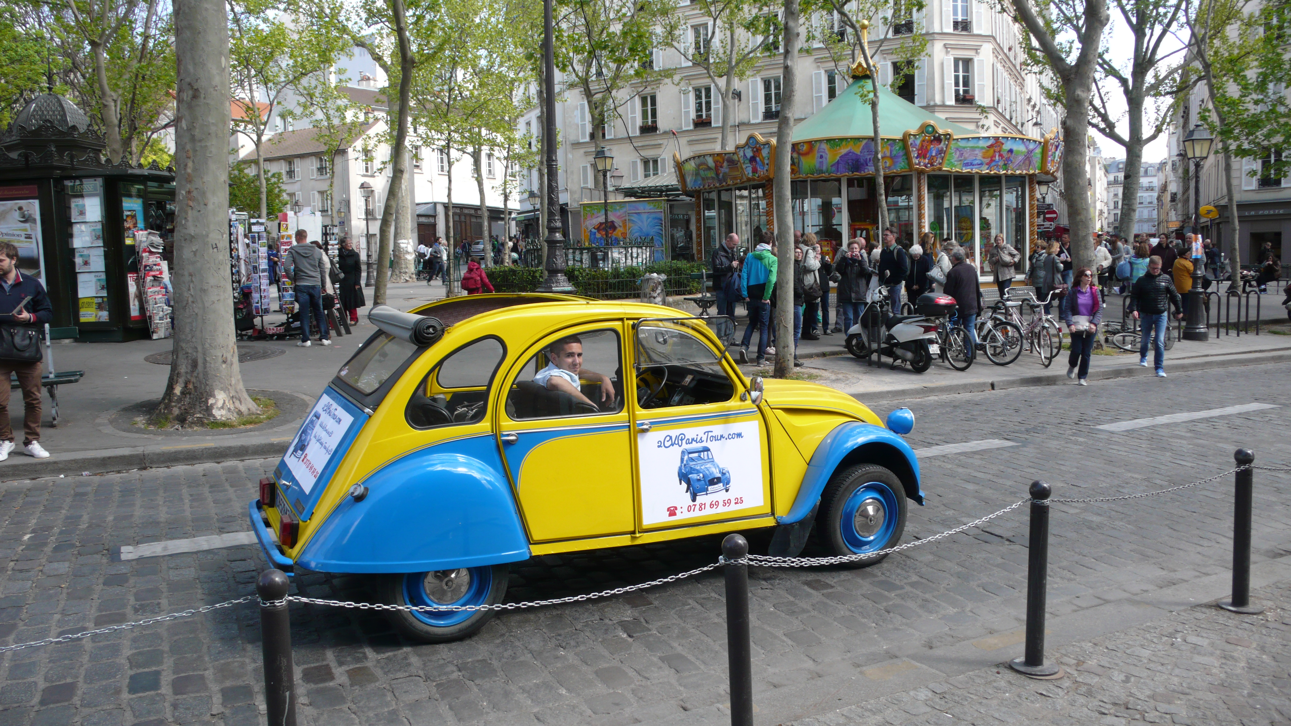 2CV Paris Tour - Visit Paris by 2CV! The Manege of Place des Abbesses