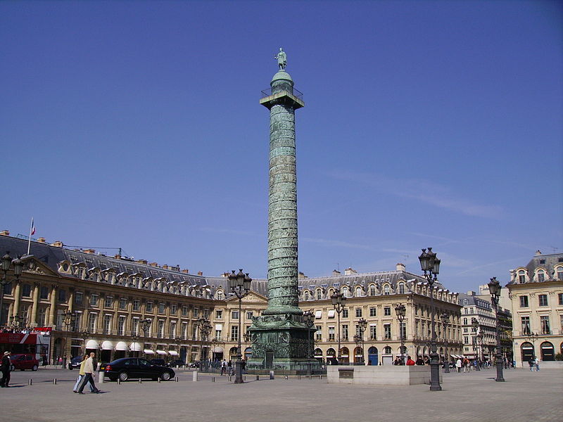 2CV Paris Tour : Visit Paris by 2CV! The Place Vendôme
